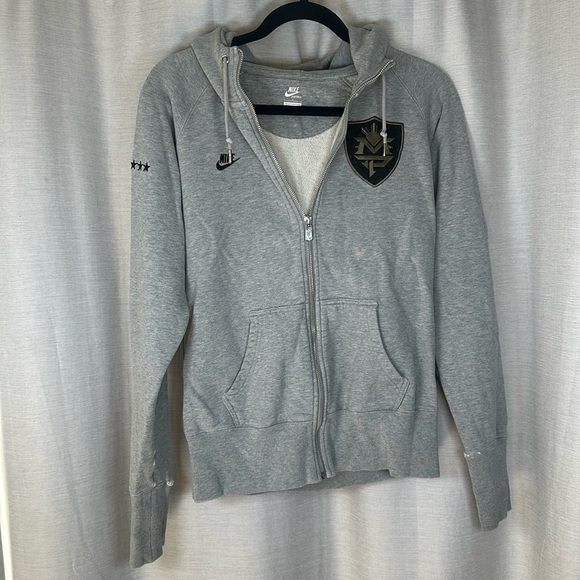 NIKE MANNY PACQUIAO HOODIE SIZE(L) - Picture 2 of 9